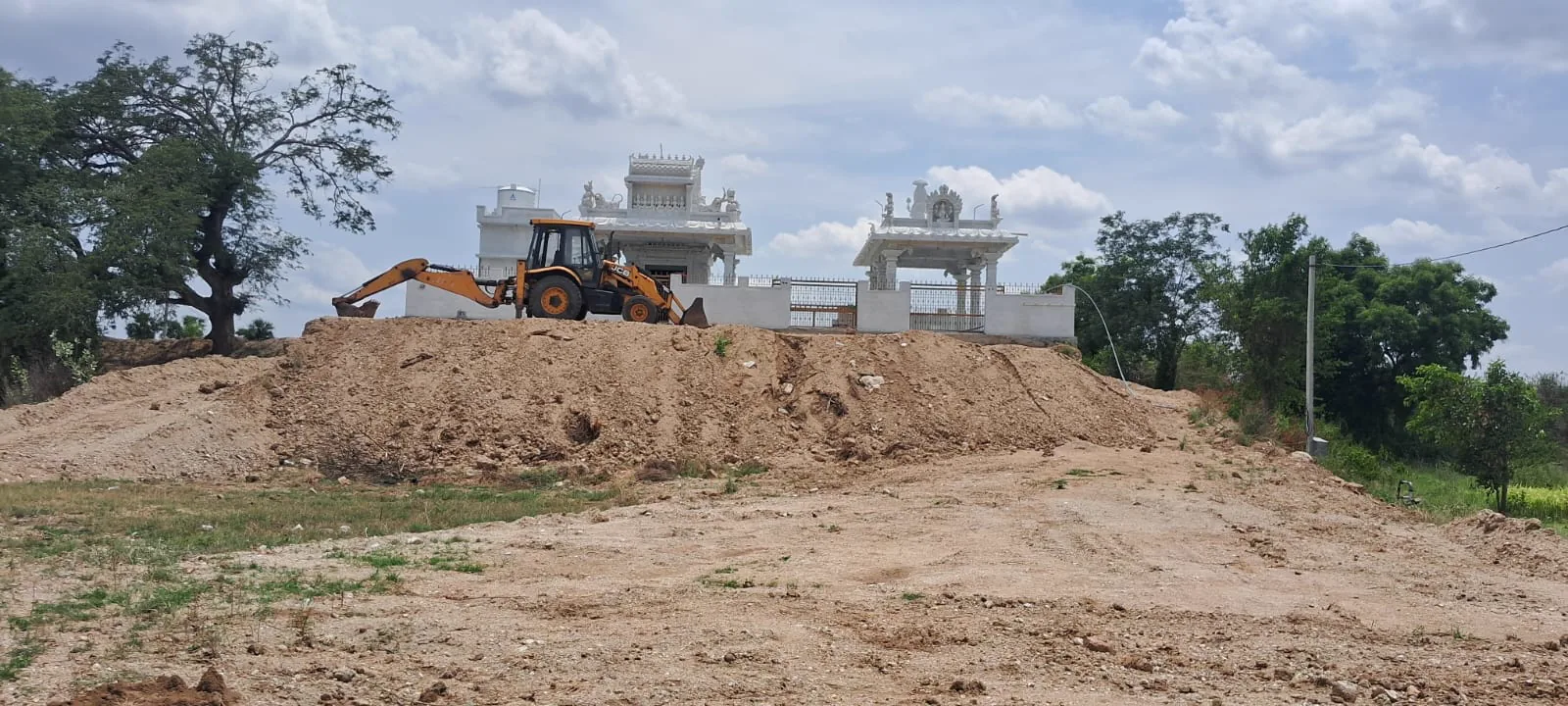 Construction progress at Kanikilamma Nagalamma Temple, Chittoor — 11 May 2026